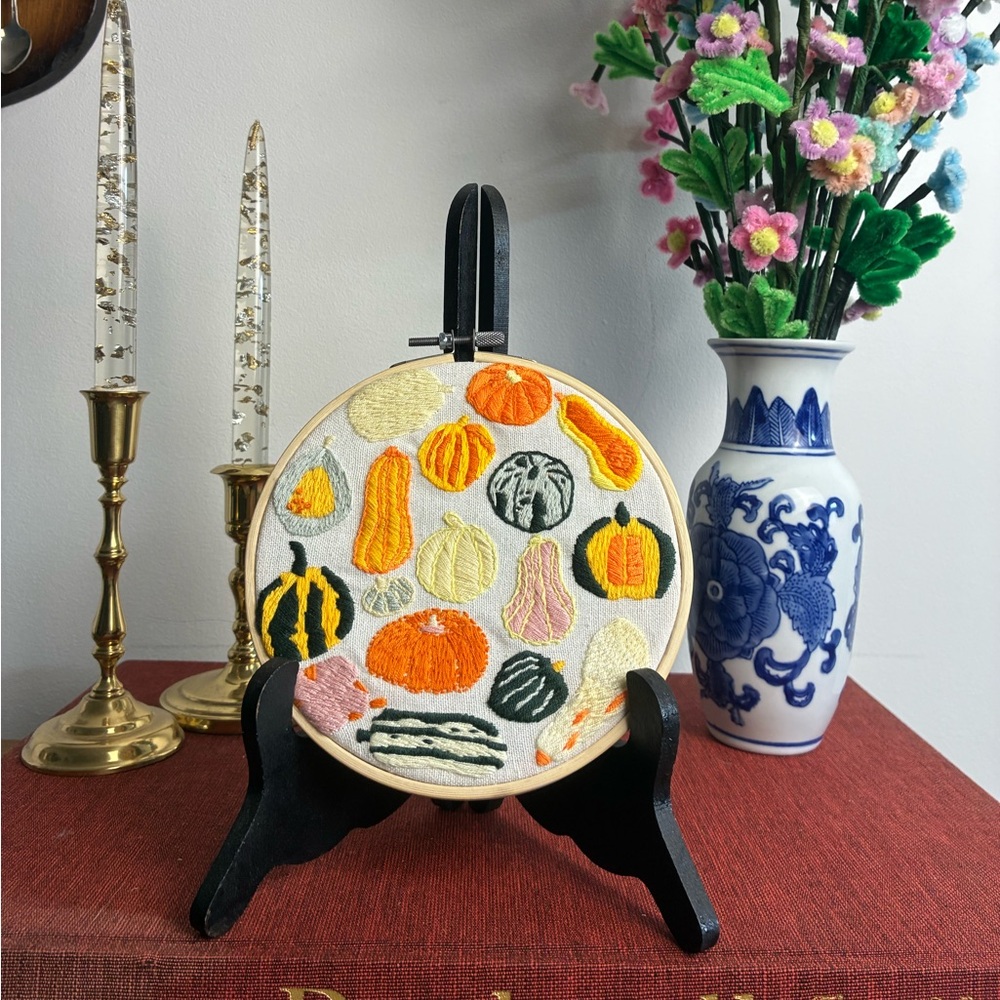 Hand Embroidered Pumpkin Hoop Art – 6” Fall Decor